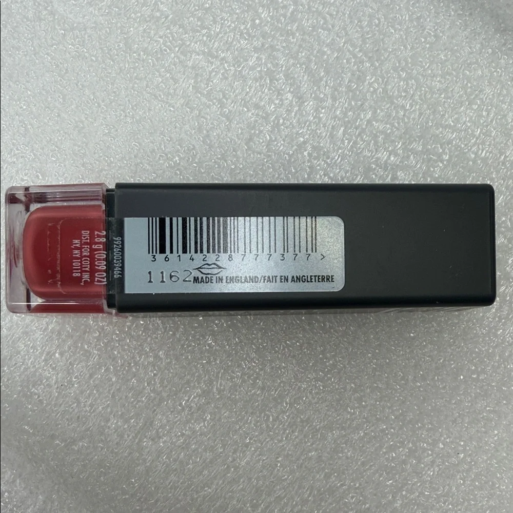 COVERGIRL Exhibitionist Ultra Matte Lipstick - 600 Stay with Me